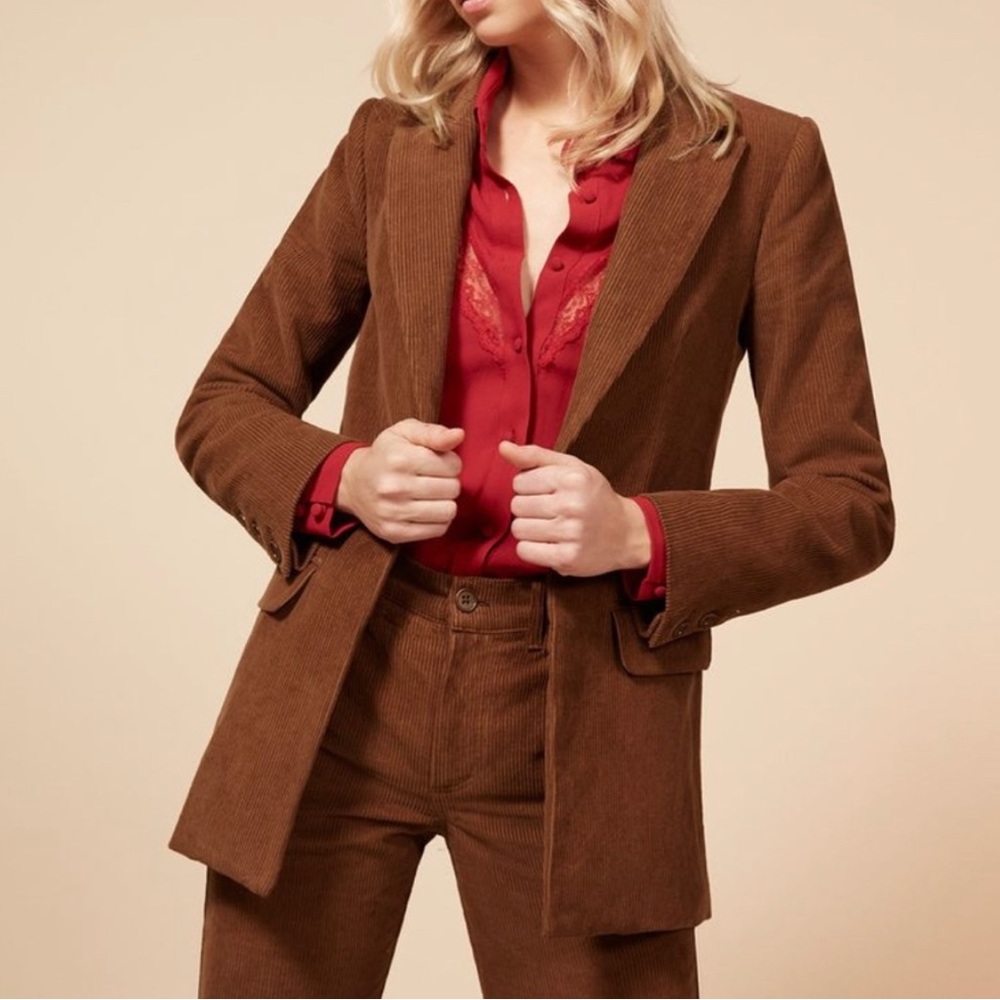 Reformation Sampson Blazer in XS toffee. Excellent condition, never been worn.